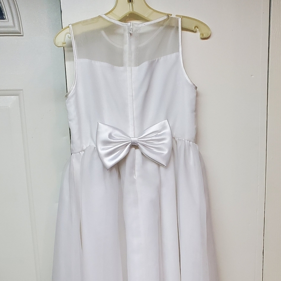 Communion dress - Picture 3 of 4